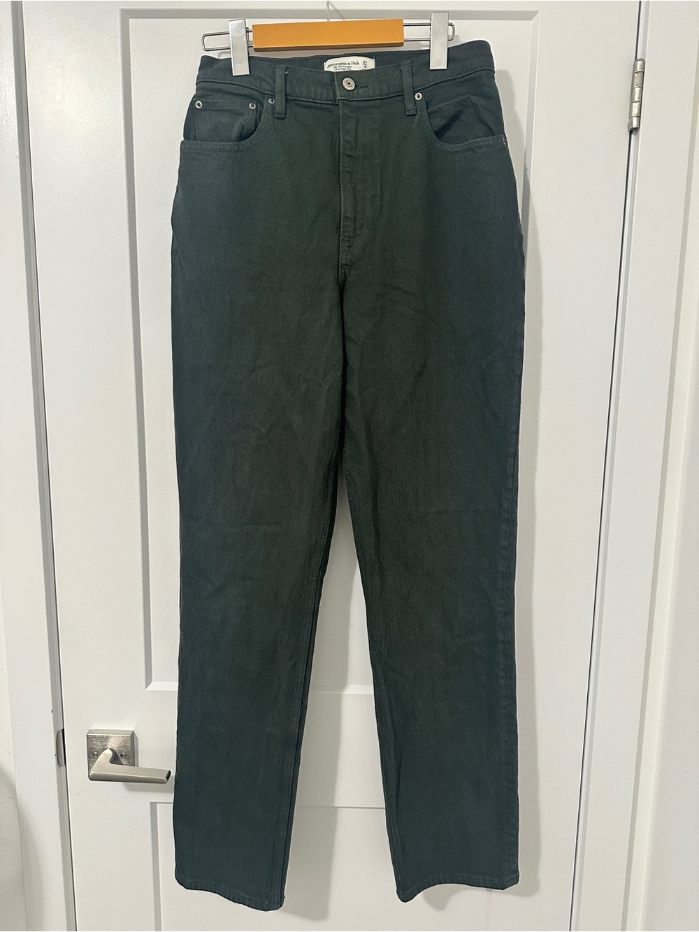 Abercrombie & Fitch Curve Love Ultra High Rise 90’s Straight Green Wash Jeans